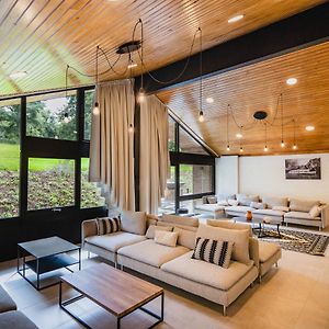 Huis met 7 Slaapkamers